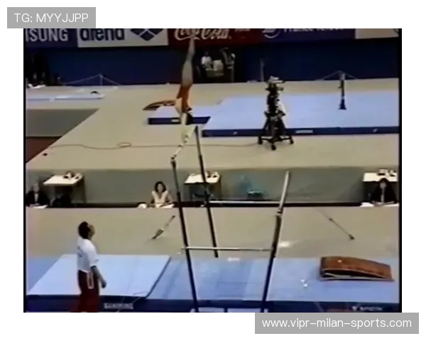 体操世锦赛：断器材事件震惊全场