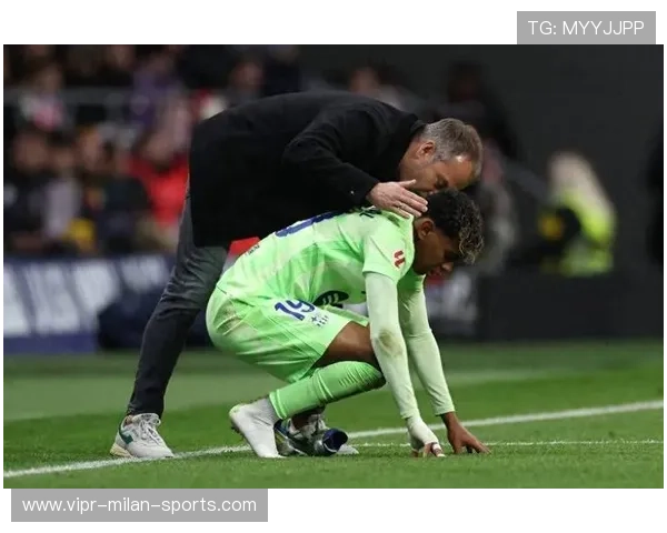 巴萨梯队高速传球练习，激发年轻球员的无限潜力