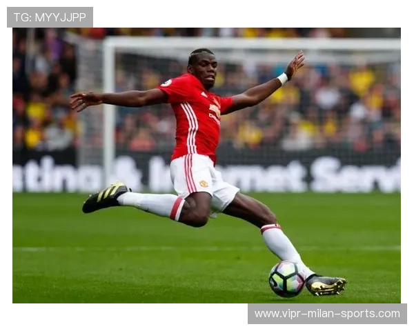 博格巴远射击中立柱，曼联球迷扼腕叹息——在希望与失落之间，寻找属于自己的坚持